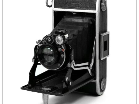 Zeiss Ikon Ikonta Telma Folding Film Camera   Novar Lens. on Sale